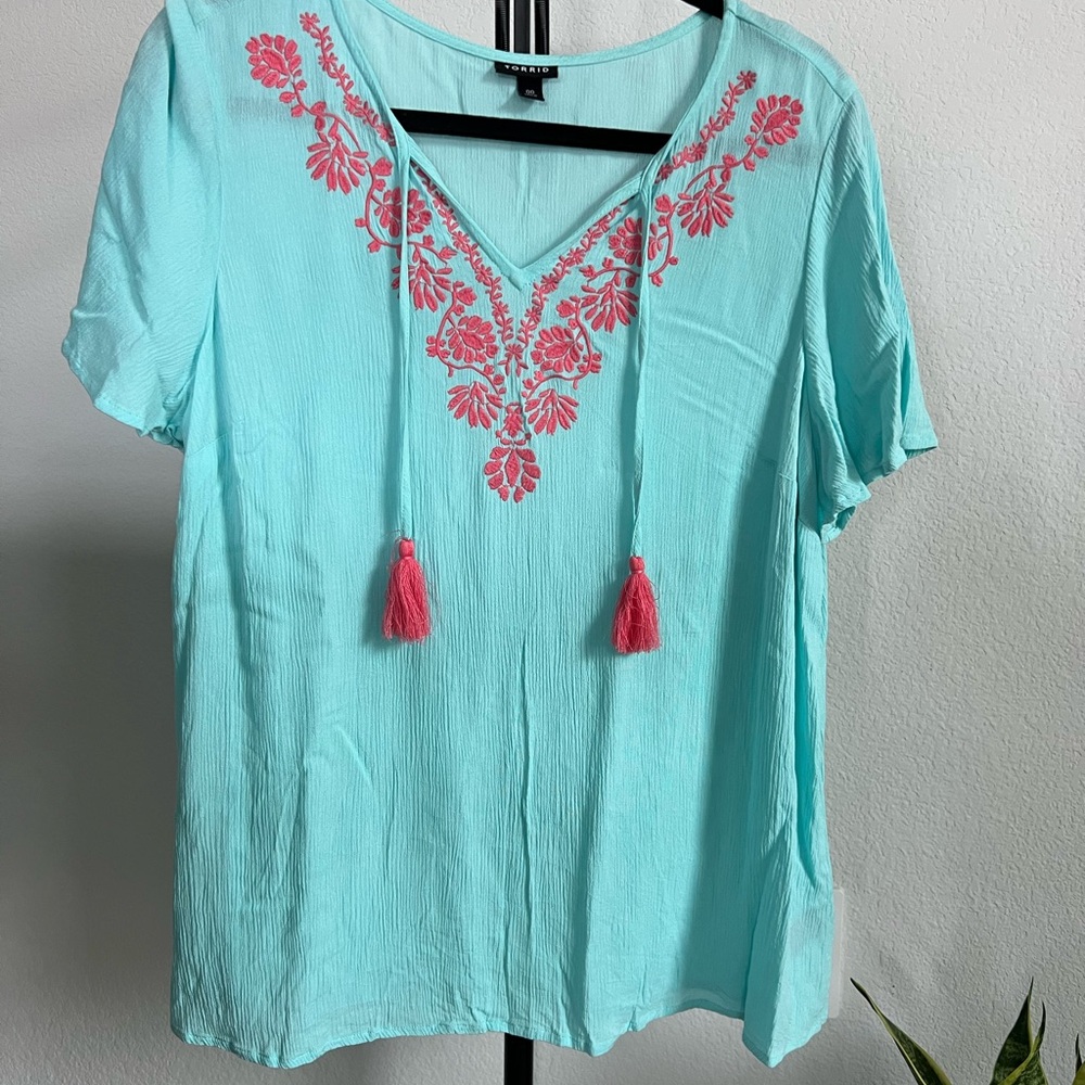 Torrid Aqua Blouse with Pink Embroidery - NWOT